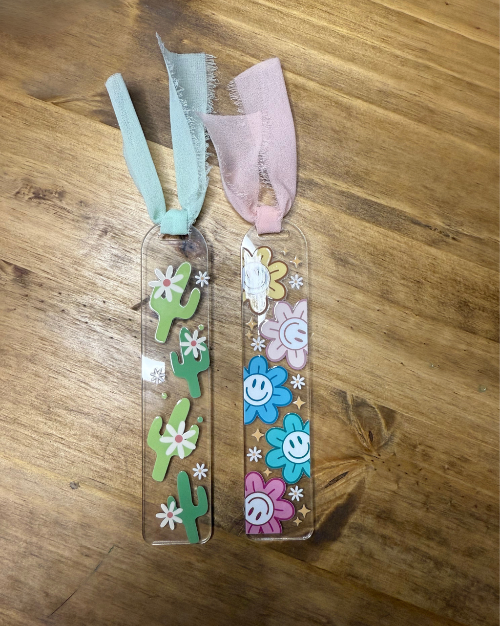 Patterned Acrylic Bookmark Set
