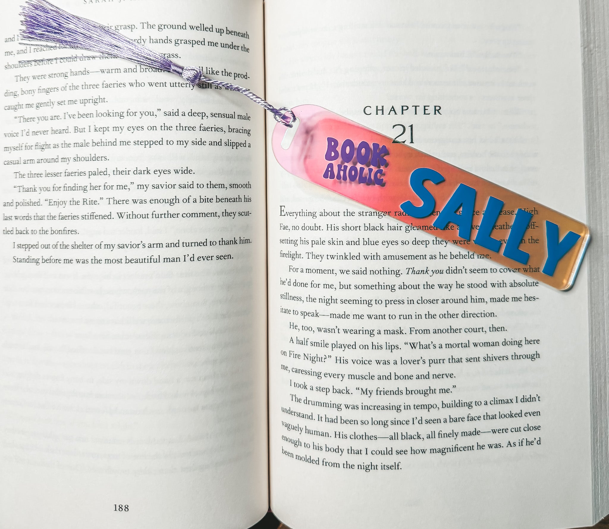 Customizable Acrylic Bookmarks — Holographic & Clear (Bookish Gift)
Perfect Stocking Stuffers for Readers & Book Lovers