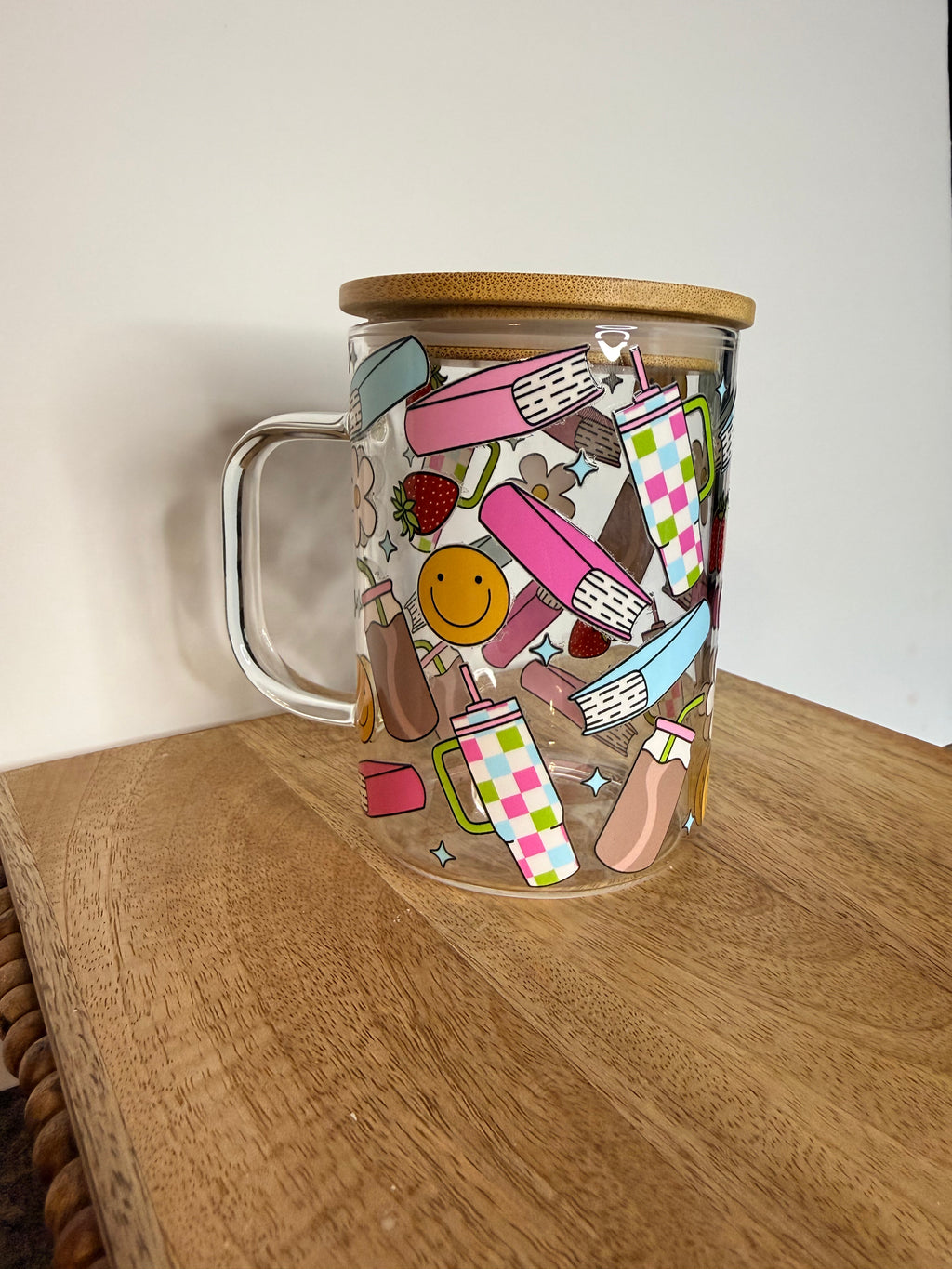 Retro Smiley Reads Glass Tumbler or Mug